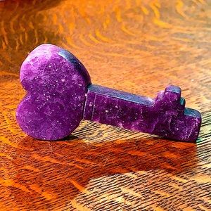 LEPIDOLITE KEY CARVED CRYSTAL CALMING BALANCE PEACE HEALING STONE NEW